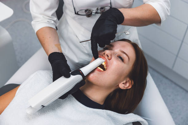 Best Emergency Dentist for Knocked-Out Tooth in Centreville, MI