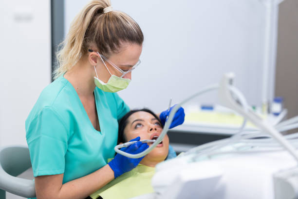 Best Weekend Emergency Dentist in Centreville, MI